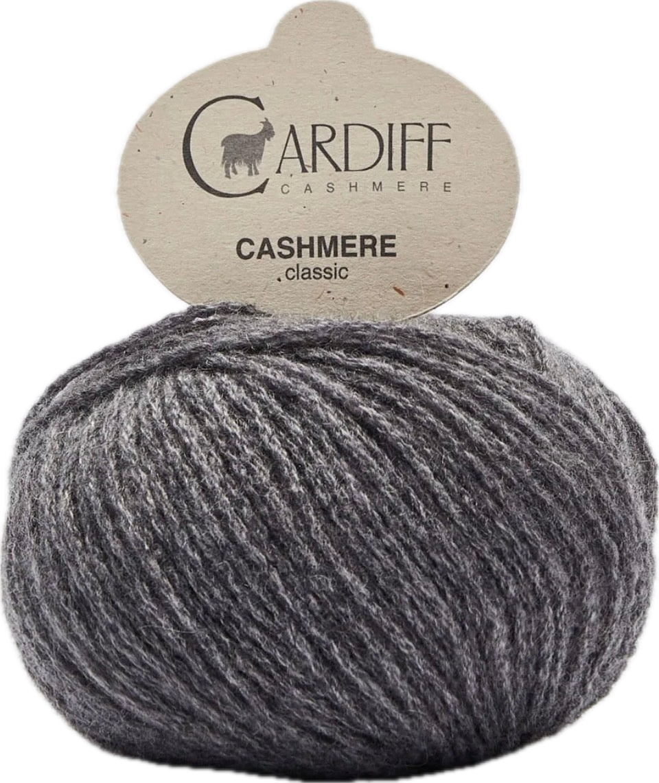 Cardiff Cashmere Classic ball, shade 519 (grey)