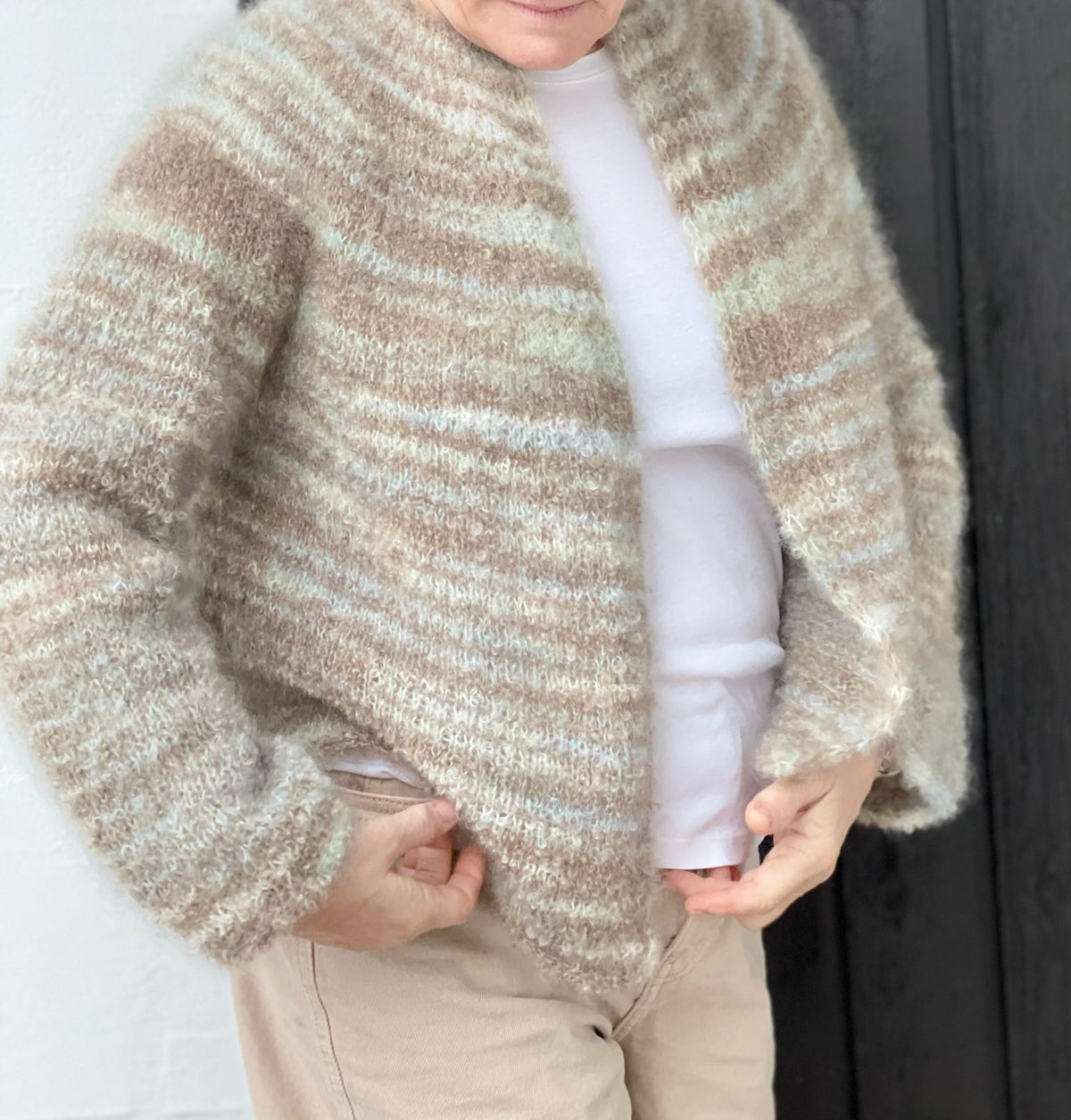 Seashell Jacket, knitting pattern by Garnstyrelsen