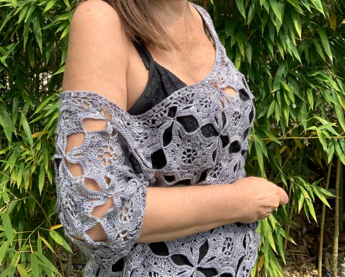 Leila Top, crochet pattern by TricotsFaitsMain
